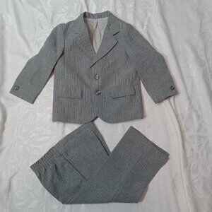 Winnie The Pooh Size 3 2 Piece Gray Pin Stripe Suit Made USA Vintage Disney
